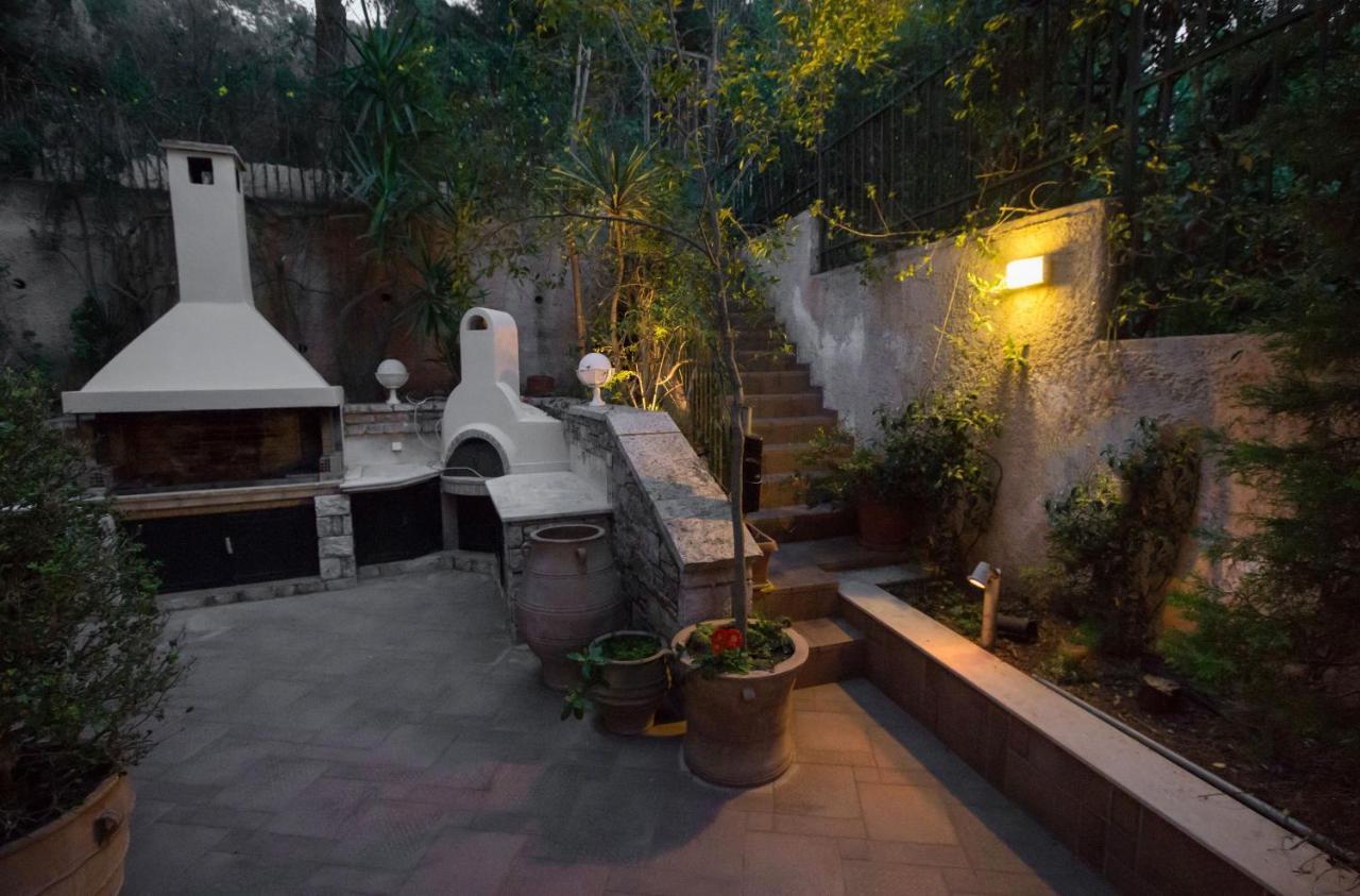 Exceptional Villa In Voula Near The Sea Athens Ngoại thất bức ảnh